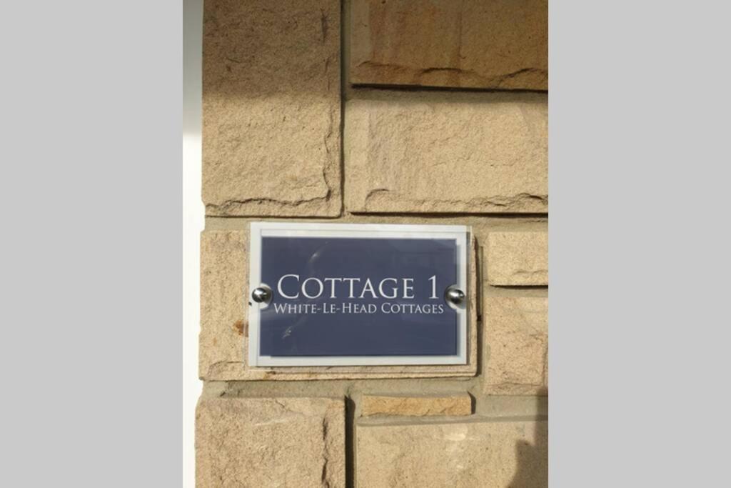 Luxury Five Star Cottage One Tantobie Exterior foto